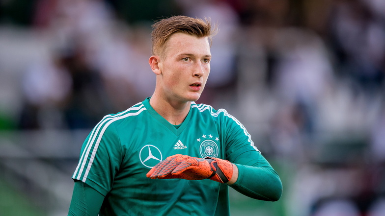 Torwart Markus Schubert hat seinen Status als Nummer eins in der deutschen U21-Auswahl verloren.