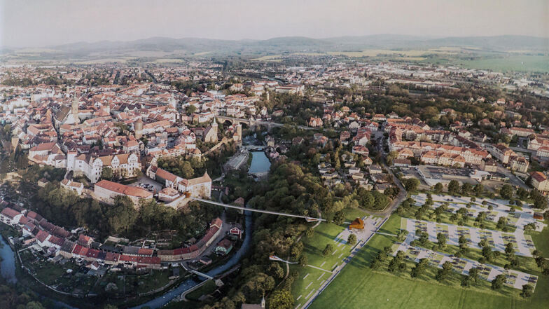 Auf direktem Wege vom Protschenberg zur Ortenburg: Das ist der Ziel der geplanten neuen Spreequerung in Bautzen. Für die Ausführung gibt es verschiedene Ideen.