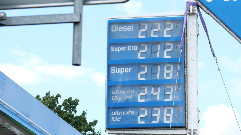 14-Tages-Vergleich: Benzin-Preise im Elbland um 40 statt 35 Cent gestiegen