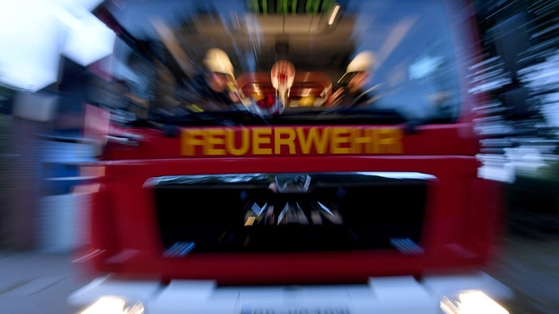 Nach einem Brand in Döbeln ermittelt die Polizei wegen Sachbeschädigung.