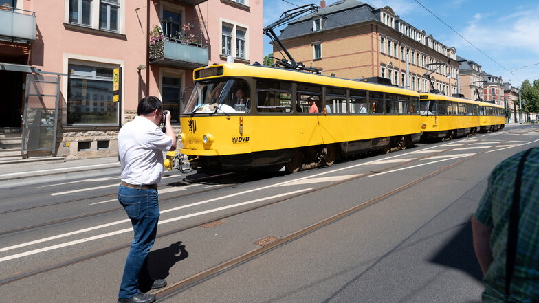 Am Sonnabend ist noch einmal Gelegenheit, Tatrabahnen in Dresden zu fotografieren - und mitzufahren.