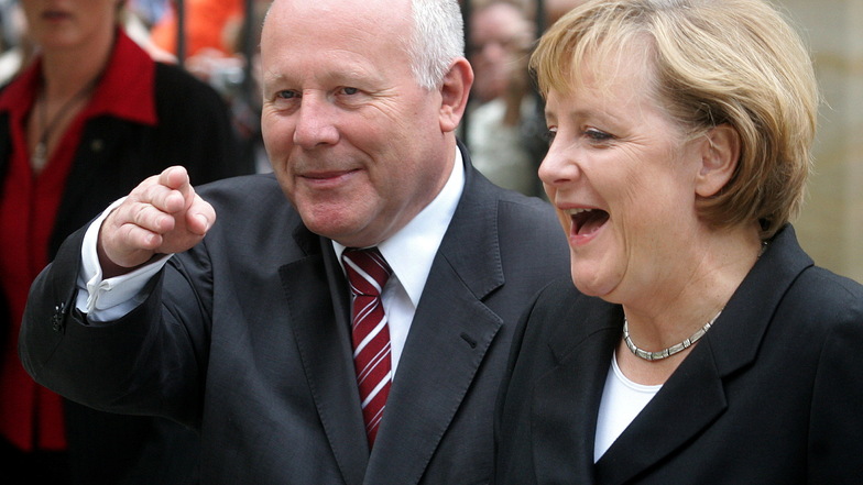 Merkel und Ministerpräsident Georg Milbradt hatten ein nüchternes Arbeitsverhältnis. Angela hieß die Kanzlerin, Angelika seine Frau.