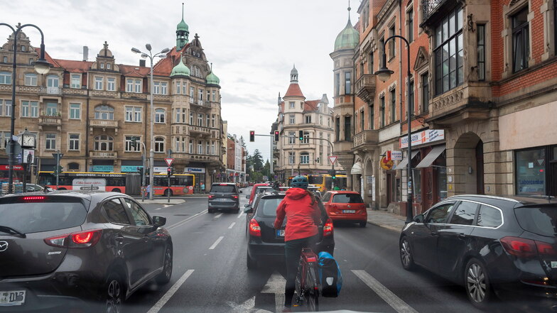 Ab Montag Radweg auf dem Blauen Wunder: Was Verkehrsteilnehmer wissen müssen