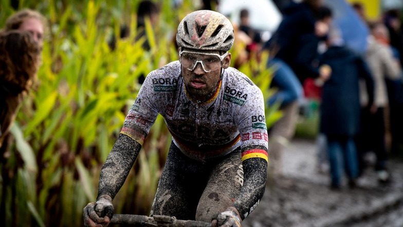 Der Klassiker Paris-Roubaix verlief für Maximilian Schachmann im vergangenen Jahr enttäuschend. Deutschlands besten Radfahrer stürzte auf nassen Straßen und war frühzeitig ohne Chance. In diesem Jahr soll es besser laufen.