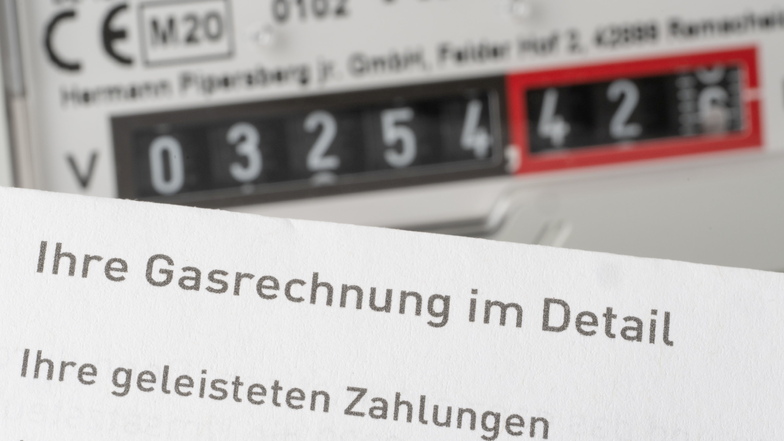 Der Blick auf die Zähler verheißt nichts Gutes: Die Energiepreise steigen auch in Dresden rasant.