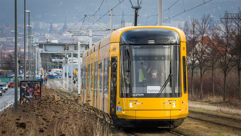 Fährt Dresdens neue Straßenbahn in zwei Wochen schon?