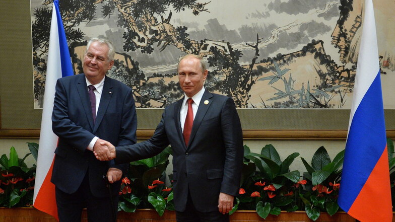 Männerfreundschaft: Zeman und Putin im Jahr 2015