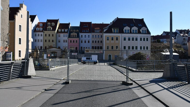 Zu: Grenzübergang an der Altstadtbrücke in Görlitz.