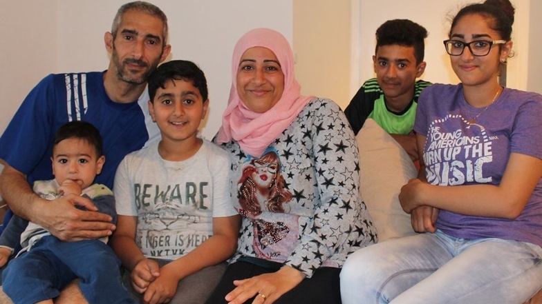 Seit sechs Monaten in Deutschland: Familie Awada aus dem Libanon feiert das Fest des Fastenbrechens zum Abschluss des Ramadans diesmal nur in kleinem Kreis.