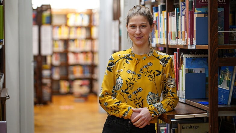 Anna-Theres Pyka leitet die Stadtbibliothek Bautzen. Im Stadtrat legte sie nun einen Arbeitsbericht für die Einrichtung vor.