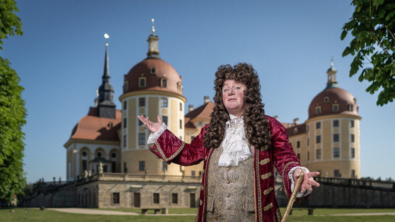 Geht August der Starke etwa wieder um in Schloss Moritzburg?