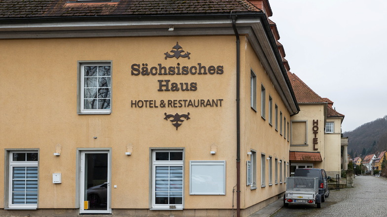 Künftig auch wieder Hotel, aber nicht nur: das Sächsische Haus in Berggießhübel.