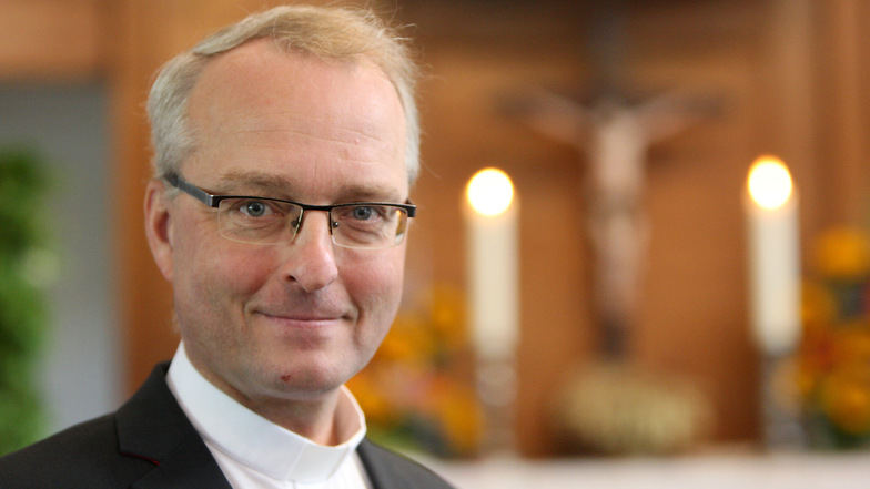 Dr. Carsten Uwe Rentzing war im Oktober 2019 als sächsischer Landesbischof zurückgetreten, nachdem bekannt wurde, dass er in seiner Studienzeit antidemokratische Texte verfasst hatte.