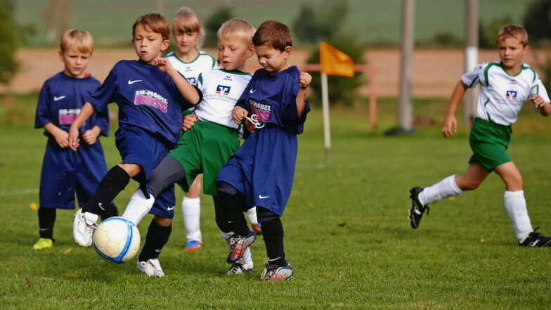 Fußballtraining für Kinder ist für Vereine wieder erlaubt.