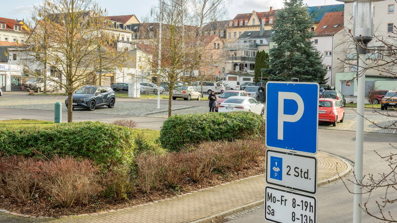 Auf dem Parkplatz "Innenstadt" in Riesa darf momentan nur zwei Stunden lang geparkt werden. Das könnte sich aber bald wieder ändern.