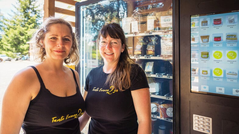 Diese beiden Frauen sind „TanteEmma2go“: Nancy Römer (l.) und Maria Stiller.