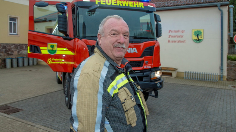 Wilsdruffs Stadtwehrleiter Falk Arnhold ist froh, dass der Wilsdruffer Feuerwehr der Rüstwagen zur Verfügung steht. Dieser war bei den Einsätzen auf der A4 schon mehrmals eine große Hilfe.