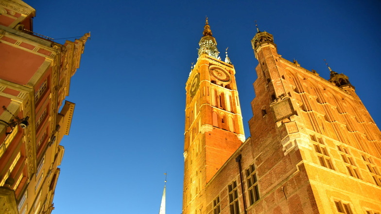 Das Rathaus in der Altstadt von Gdansk.