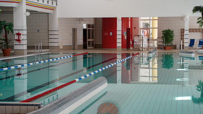 Hier kann derzeit auch das Schulschwimmen nicht mehr stattfinden: Die Körse-Therme Kirschau hat geschlossen.