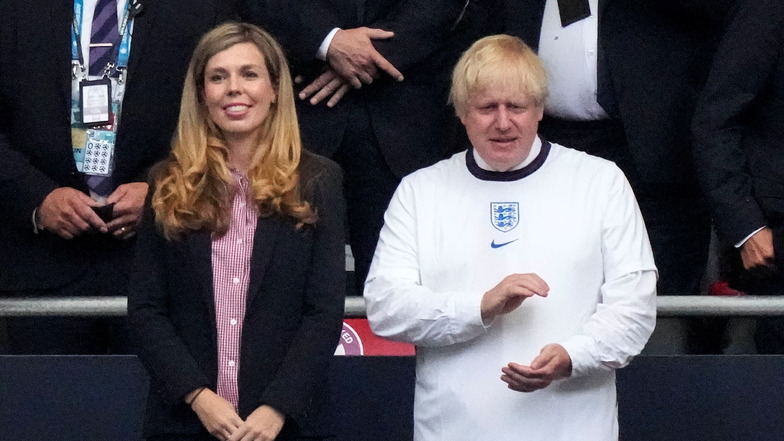 Boris Johnson und seine Frau Carrie Johnson erlebten das Finale in Wembley auf der Tribüne.