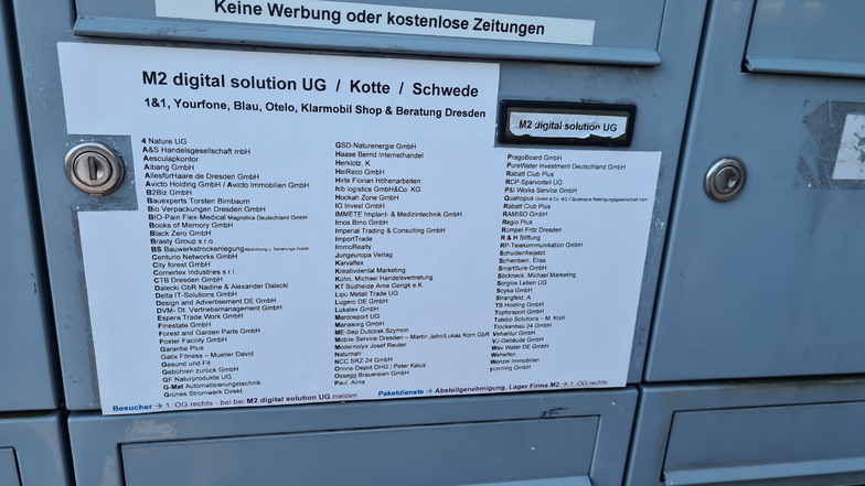 Das dürfte Dresdens meist gefragtester Briefkasten sein. Man findet ihn im Stadtteil Seidnitz und ist auch die Adresse für Firmen, die Michael Kühn zuzuordnen sind.