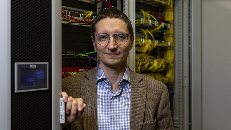 Matthias Leuschner, Geschäftsführer der Freitaler Strom und Gas, freut sich über immer mehr Internetkunden.