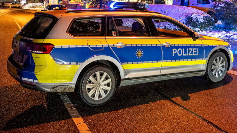 10.000 Euro Schaden nach Unfall in Großenhain: Der Polizeibericht