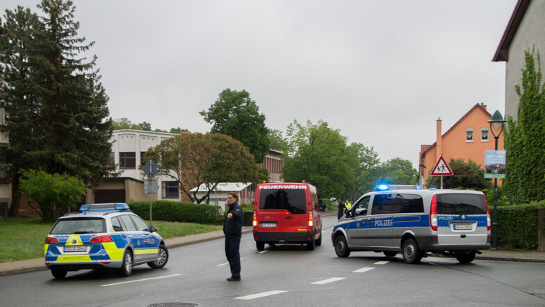 Die Leckwitzer Straße war auf Höhe der Oberschule Strehla gesperrt.