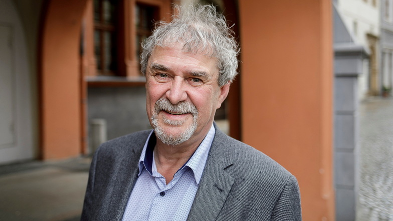 Dr. Markus Bauer war bis Mai 2021 Direktor des Schlesischen Museums in Görlitz. Seit Jahren engagiert er sich als Vorsitzender des Förderkreises Görlitzer Synagoge um die Synagoge und deren Nutzung.