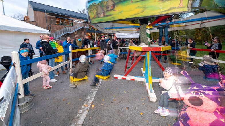 Mühlenbäcker-Stollenfest lockt viele Gäste nach Ottendorf