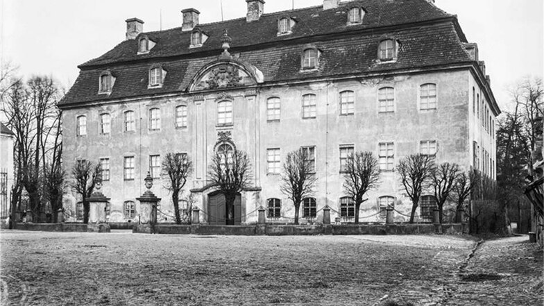 Schloss Canitz wurde 1948/50 abgebrochen.