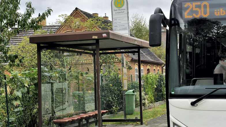 Bad Muskau prüft Umzug einer Bushaltestelle