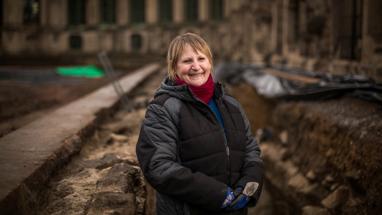 Bei jedem Wetter hat Katrin Ruffani ihren Arbeitsplatz unter der Erde. Zurzeit ist sie im Zwingerhof im Einsatz.