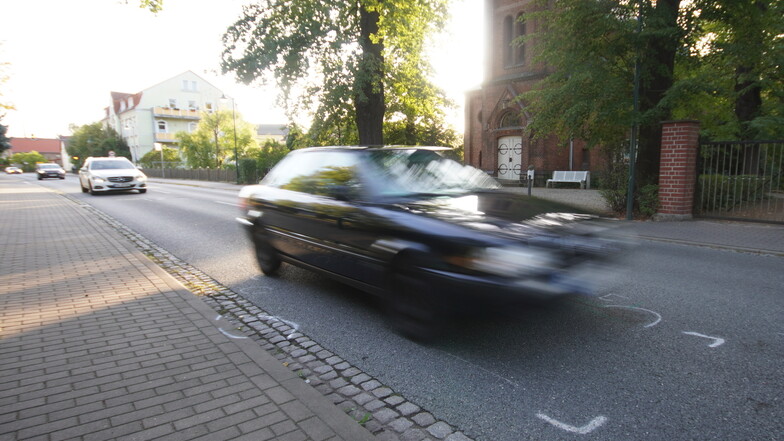 Auf der B169 direkt vor der Evangelischen Kirche in Gröditz gab es vorige Woche einen schweren Unfall.