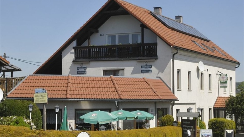 Familie Klitzke hatte 1991 mit dem Umbau ihres Wohnhauses zur Gaststätte begonnen. 1992 wurde sie eröffnet.