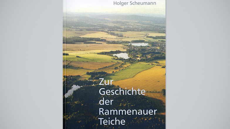 Das Buch "Zur Geschichte der Rammenauer Teiche" von Holger Scheumann enthält historische Fakten und selbst erlebte Episoden.