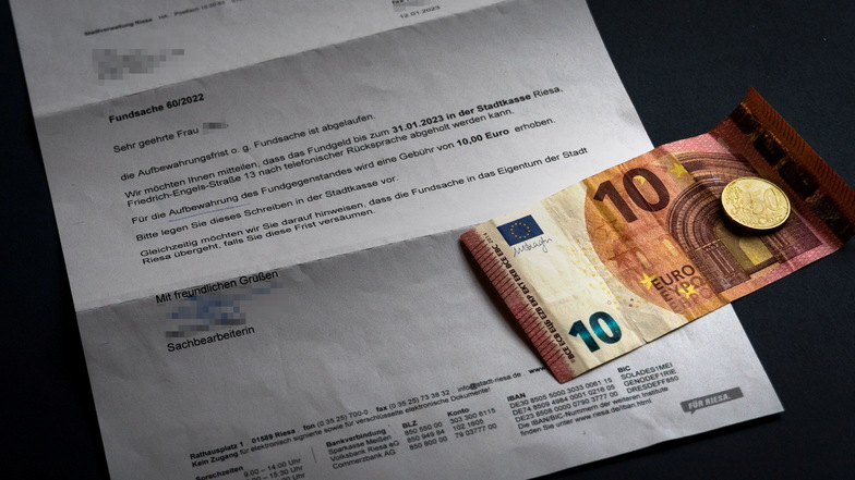 Zehn Euro und 50 Cent hatte eine Riesaerin im Vorjahr in der Stadt gefunden und ins Fundbüro gebracht. Von dort bekam sie unlängst Post.