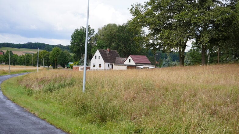 An der Weigersdorfer Straße im Malschwitzer Ortsteil Dubrauke soll eine Fahrradpension entstehen – ein entsprechender Bebauungsplan ist in Arbeit.