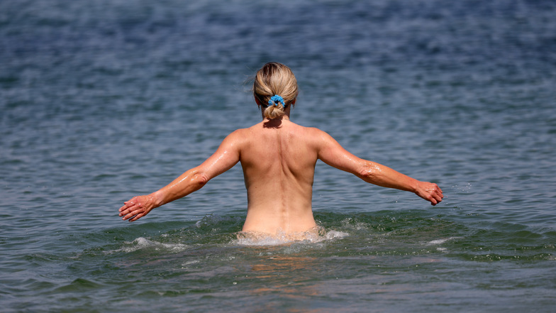 Am FKK-Strand ist Nacktheit überhaupt kein Problem.
