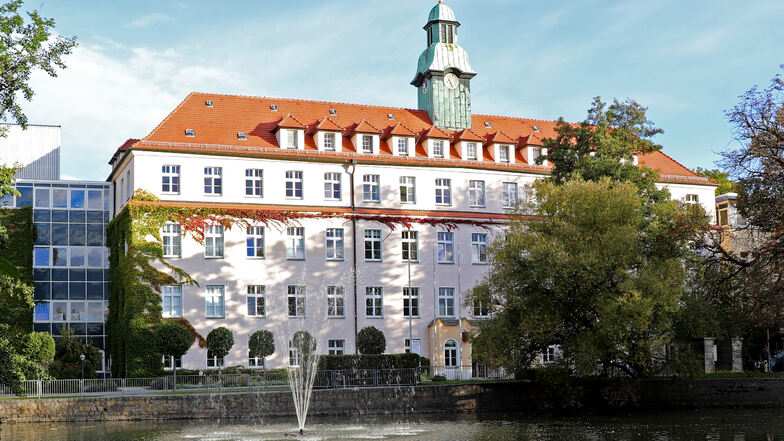 Expertenrat und Diskussion: Gesundheitsforum zu Blasen- und Nierenkrebs im St. Carolus Krankenhaus Görlitz