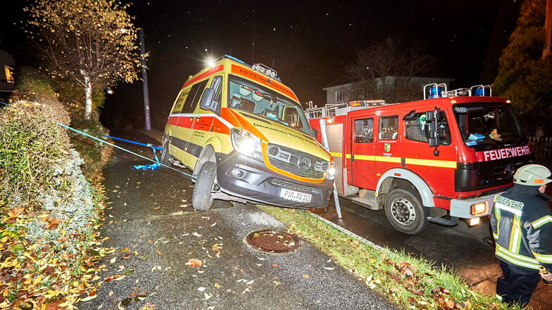 Bad Gottleuba: Rettungswagen in Not