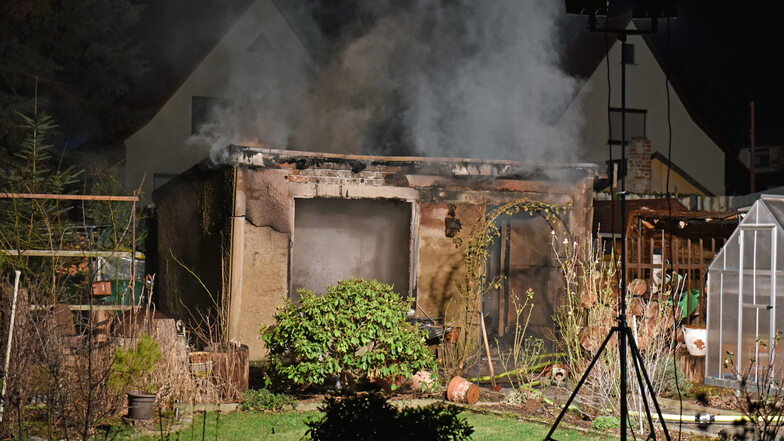 In einer Gartenanlage am Spittelwiesenweg brannte Ende Dezember eine Laube aus. Eine Woche später traf es ebenfalls in der Bautzener Ostvorstadt eine weitere Laube.