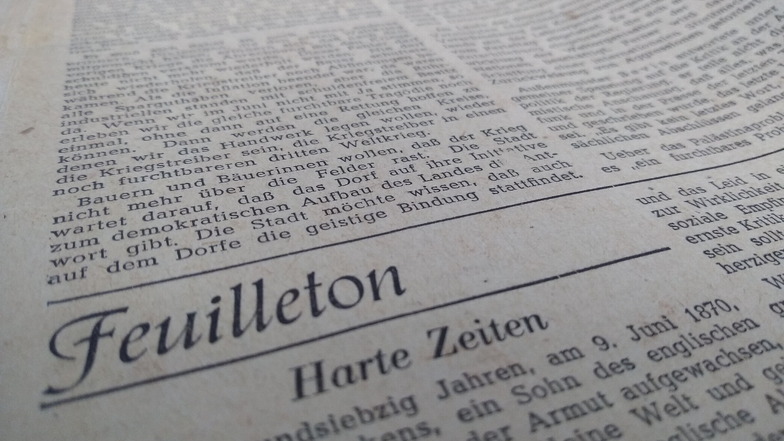 Schon im Gründungsjahr der Sächsischen Zeitung hieß der Kulturteil „Feuilleton“, hier ein Ausschnitt vom 14. Juni 1946. Die Zeiten waren zum Glück nicht immer nur hart.