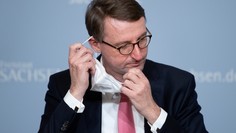 Der Bund Deutscher Kriminalbeamter verliert das Vertrauen in Sachsens Innenminister Roland Wöller (CDU).