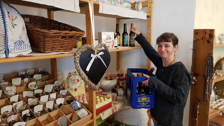 Diana Heinrich (48) freut sich auf das, was kommt. Im Plan B. gibt es auch einen kleinen Shop mit ausgewählten Produkten der Region – von Seife über Senf, Bier, Pfefferkuchen bis zu Gewürzen, Ölen, Schmuck und Büchern. Auch frühere Kunden von Dorlis Augus