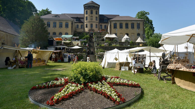 Anziehungspunkt nicht nur zum barocken Gartenfest: Das Schloss Hainewalde.
