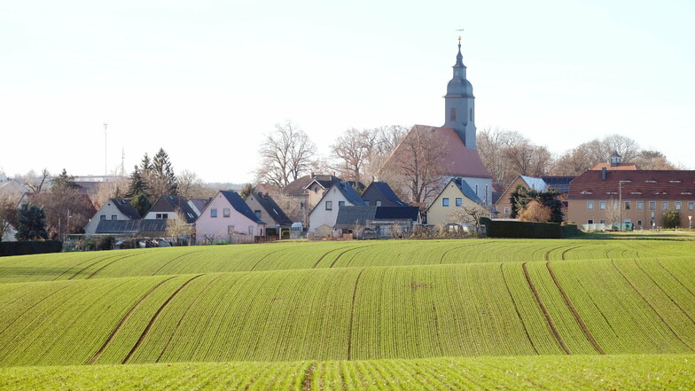 Blick auf Krögis. Hier in der Gemeinde Käbschütztal gibt es den mit Abstand höchsten Inzidenzwert in Sachsen bei den Corona-Infektionen.