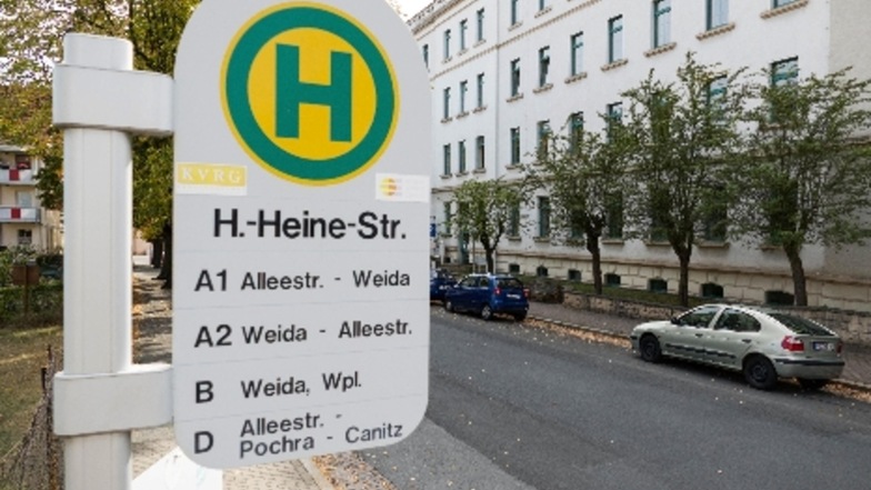 Im Gebäude des Landratsamts an der Riesaer Heinrich-Heine-Straße arbeiten derzeit gut 50 Mitarbeiter, nach dem Umbau sollen es dreimal so viele sein.