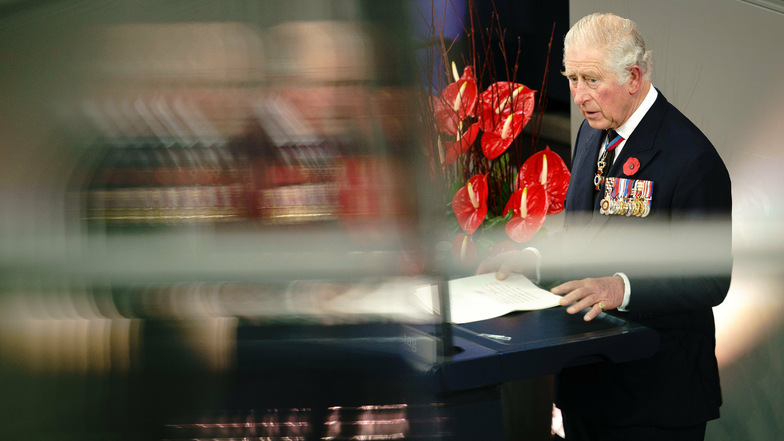 Prinz Charles hält Rede zum Volkstrauertag