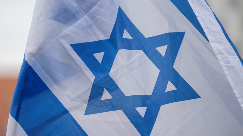 Solidaritätskundgebung für Israel vorm Dom in Bautzen